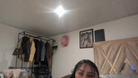 Snapshot of mia_kanee chatting on October 2, 2025, 12:17 am mia kaneee online show from October 2, 2025, 12:17 am