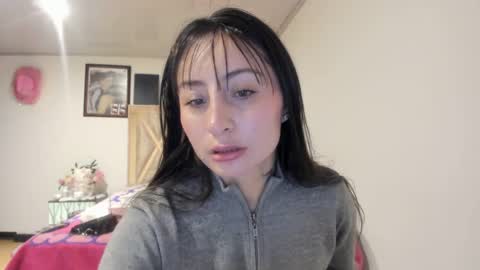 Snapshot of mia_kanee chatting on October 9, 2025, 7:12 pm mia kaneee online show from October 9, 2025, 7:12 pm