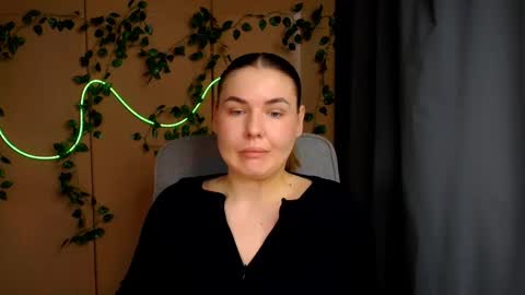 Snapshot of mia_lemm chatting on April 23, 2026, 7:20 am mia_lemm online show from April 23, 2026, 7:20 am