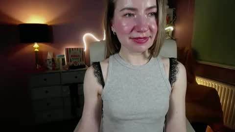 Snapshot of mia_luxx92 chatting on March 2, 2025, 5:14 pm Mia online show from March 2, 2025, 5:14 pm
