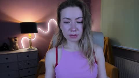 Snapshot of mia_luxx92 chatting on January 17, 2026, 7:46 am Mia online show from January 17, 2026, 7:46 am