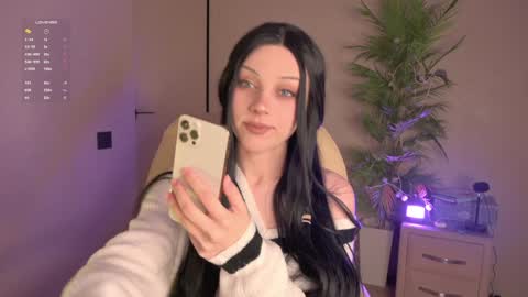 mia_milagros online show from February 4, 2026, 1:11 am