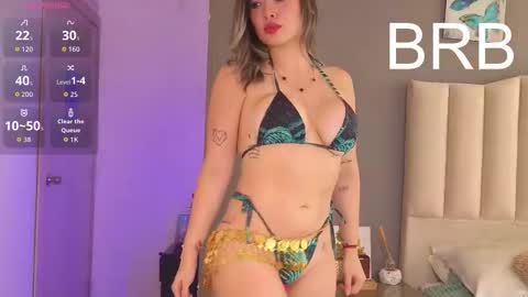 Snapshot of mia_monroe_888 chatting on January 9, 2026, 7:04 pm Mia Monroe online show from January 9, 2026, 7:04 pm