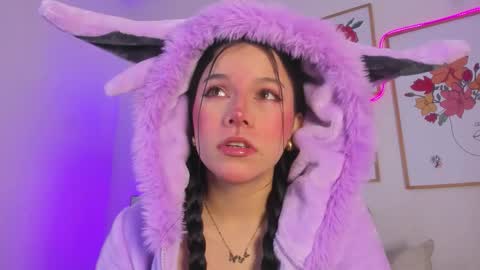 MIA online show from November 26, 2025, 11:11 am