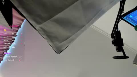 Mia Nevaeh - follow me online show from June 29, 2026, 7:47 pm