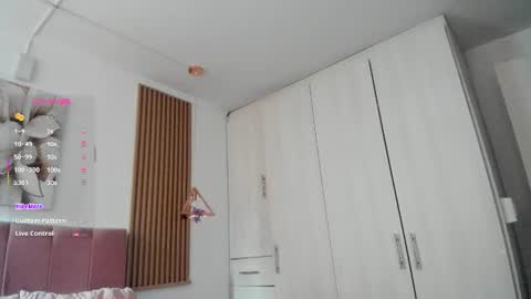 Mia Nevaeh - follow me online show from July 12, 2026, 7:49 pm