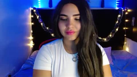 Snapshot of mia_peyton chatting on December 26, 2024, 1:54 pm Mia online show from December 26, 2024, 1:54 pm