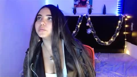 Snapshot of mia_peyton chatting on December 27, 2024, 3:59 pm Mia online show from December 27, 2024, 3:59 pm