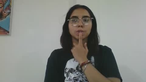 Snapshot of mia_peyton chatting on May 14, 2026, 12:17 am Mia online show from May 14, 2026, 12:17 am