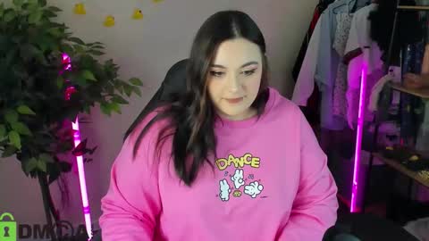 Snapshot of mia_r0ss chatting on February 9, 2026, 12:58 am Mia online show from February 9, 2026, 12:58 am