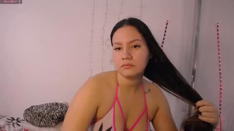Snapshot of mia_reys chatting on December 16, 2024, 12:38 pm mia reys online show from December 16, 2024, 12:38 pm