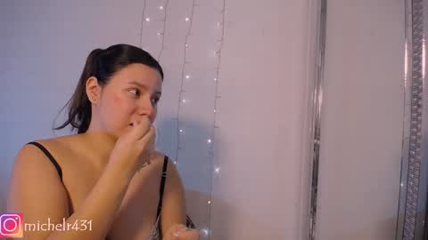 Snapshot of mia_reys chatting on February 2, 2025, 10:46 am mia reys online show from February 2, 2025, 10:46 am
