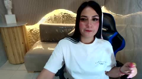 Snapshot of mia_rosse_r chatting on February 27, 2026, 3:17 am Mia online show from February 27, 2026, 3:17 am