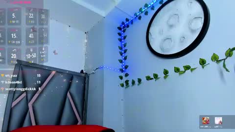 mia_salome23 online show from July 28, 2026, 4:39 pm