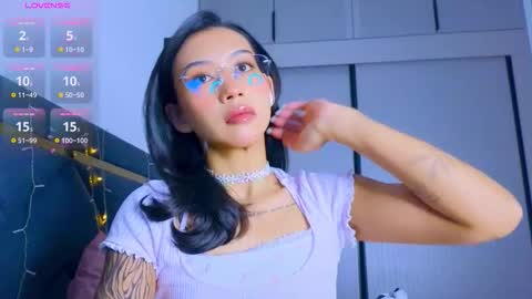 Snapshot of mia_sirenia chatting on January 9, 2026, 11:35 am Mia online show from January 9, 2026, 11:35 am