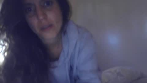 Mia online show from July 17, 2026, 11:17 am