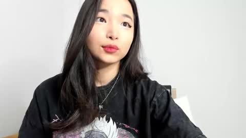 Snapshot of mia_soyun chatting on January 13, 2026, 4:23 pm Your Soyun online show from January 13, 2026, 4:23 pm