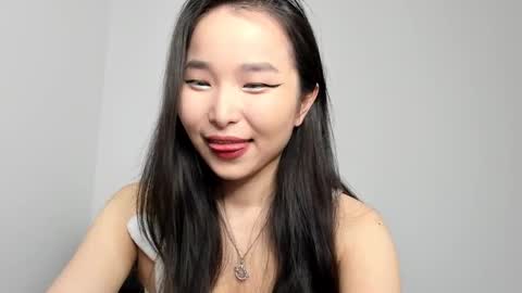 Snapshot of mia_soyun chatting on February 11, 2026, 12:21 pm Your Soyun online show from February 11, 2026, 12:21 pm