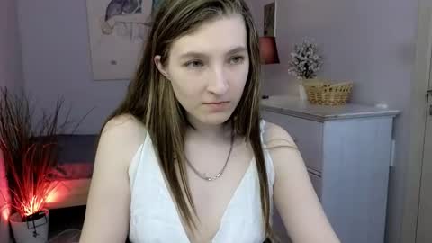 Snapshot of mia_weawer chatting on November 29, 2025, 10:18 am Mia online show from November 29, 2025, 10:18 am