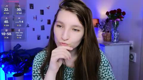 Snapshot of mia_weawer chatting on February 8, 2026, 10:40 am Mia online show from February 8, 2026, 10:40 am