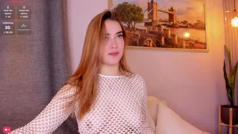 Snapshot of mia_white11 chatting on December 13, 2024, 12:50 pm Mia White online show from December 13, 2024, 12:50 pm