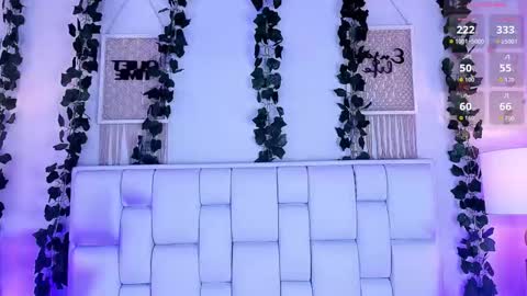 Mia online show from February 7, 2026, 11:47 am