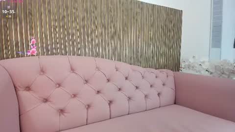 miaa_luluu online show from June 25, 2026, 11:59 am