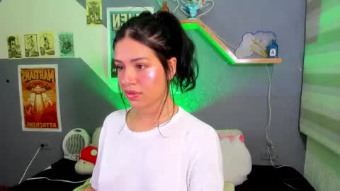 Miaa online show from November 13, 2025, 8:19 pm