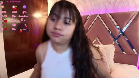 miaa_smiith1 online show from January 28, 2025, 12:11 pm