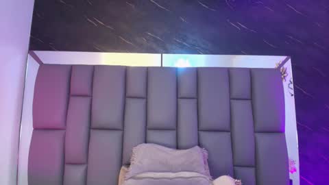 Snapshot of miaabrown__ chatting on February 27, 2026, 12:05 pm Mia online show from February 27, 2026, 12:05 pm