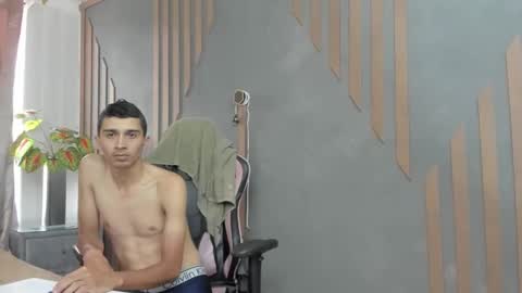 Snapshot of miaandrony chatting on April 11, 2026, 7:07 pm miaandrony online show from April 11, 2026, 7:07 pm