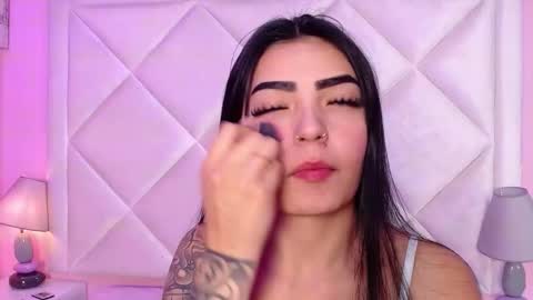 Snapshot of miaasmiith_ chatting on October 24, 2025, 11:39 am Alexandra online show from October 24, 2025, 11:39 am