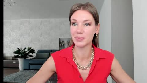 Snapshot of miababy14 chatting on May 19, 2026, 4:30 am Mia online show from May 19, 2026, 4:30 am