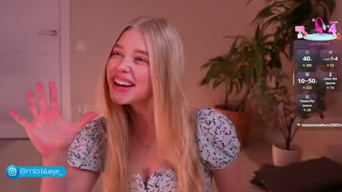 Snapshot of miablueye chatting on November 14, 2025, 5:33 pm miablueye online show from November 14, 2025, 5:33 pm