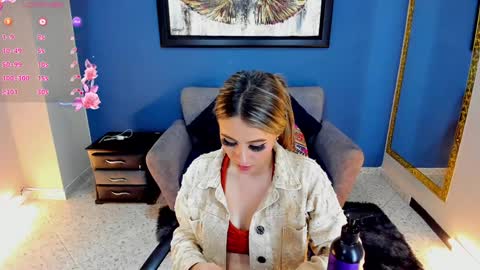 Snapshot of miacarperrlux chatting on February 26, 2025, 1:11 am MiaCarper online show from February 26, 2025, 1:11 am