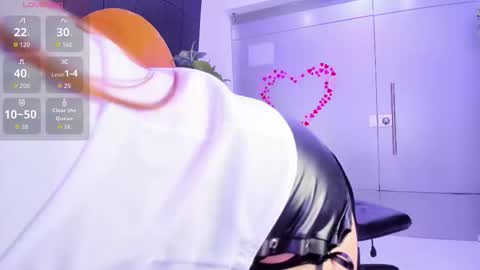 MiaCassel online show from March 26, 2026, 12:55 pm