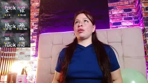 miadoll303av online show from October 23, 2025, 4:01 am