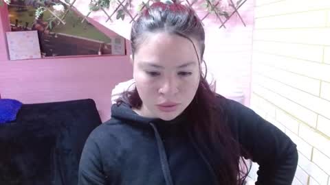 miadoll303av online show from December 2, 2025, 12:21 pm