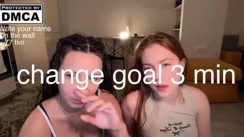 Mia online show from March 26, 2026, 10:48 pm