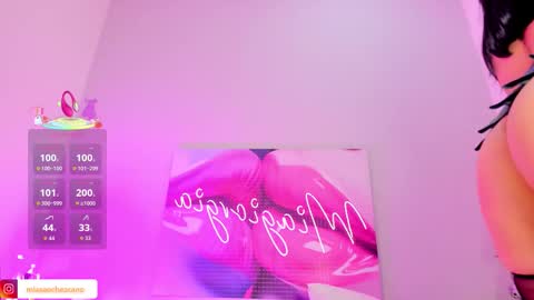 Mia  online show from February 1, 2026, 1:53 pm