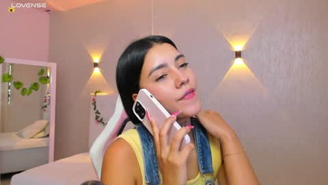 Snapshot of miagomez1 chatting on January 29, 2025, 6:39 pm Mia Gomez online show from January 29, 2025, 6:39 pm