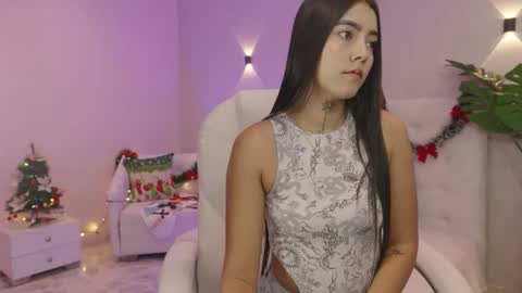 Snapshot of miagomez1 chatting on December 1, 2025, 1:27 pm Mia Gomez online show from December 1, 2025, 1:27 pm