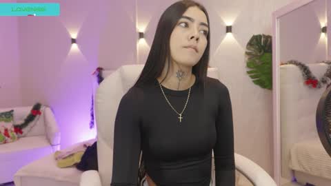 Snapshot of miagomez1 chatting on December 22, 2025, 12:35 pm Mia Gomez online show from December 22, 2025, 12:35 pm