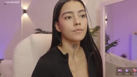 Snapshot of miagomez1 chatting on February 11, 2026, 2:00 pm Mia Gomez online show from February 11, 2026, 2:00 pm