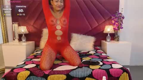 miahantonelli online show from May 15, 2026, 7:54 pm