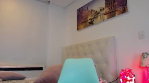 Snapshot of miahayek chatting on January 13, 2025, 10:45 pm MiaHayek online show from January 13, 2025, 10:45 pm