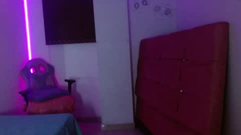 Snapshot of miahernadez303av chatting on January 8, 2025, 2:57 am MIA VELEZ online show from January 8, 2025, 2:57 am