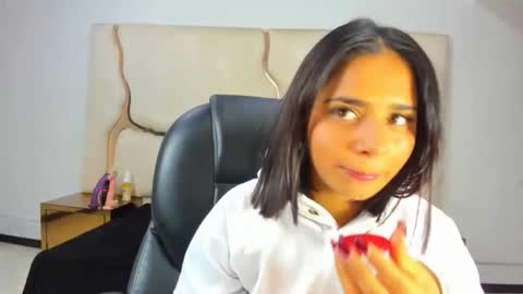 Snapshot of miahsex69 chatting on September 15, 2025, 3:06 am miahsex69 online show from September 15, 2025, 3:06 am