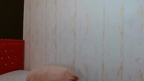 miakimky online show from September 11, 2025, 5:13 pm