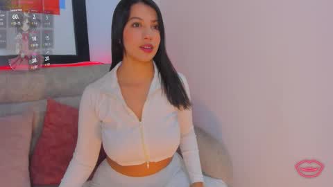 miakris1 online show from September 13, 2025, 10:59 am